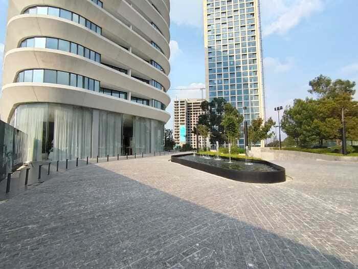 Via-Interlomas-Departamentos-Entrada de edificio-Nuevo16